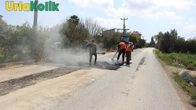 Manavgat'ın Taşağıl Mahallesi'nde Kanalizasyon Hattı Döşeniyor