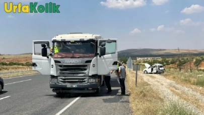 Şanlıurfa'da Trafik Kazasında Tır ile Kamyon Çarpıştı: Yaralılar Olay Yerinde İlk Yardım Aldı