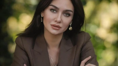 Birce Akalay Kimdir?