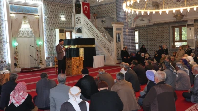 Hacı Adayları Kâbe Maketi Etrafında Tavaf Heyecanı Yaşadı