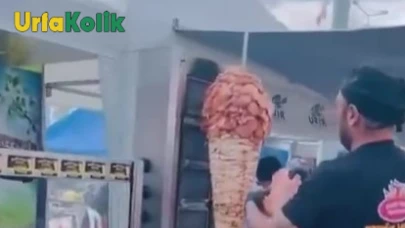 Adana Karnavalında Hijyen Skandalı: Dönerci Çiğ Tavuk Taktı!