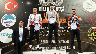 ŞANLIURFA'DA BİLEK GÜREŞİ TURNUVASI TÜRKİYE'NİN GÜCÜNÜ ORTAYA KOYDU