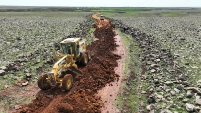 BÜYÜKŞEHİR EKİPLERİ’NDEN VİRANŞEHİR VE HİLVAN’DA YOL ATAĞI