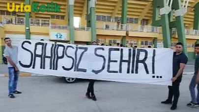 Şanlıurfaspor'un Düşme Tehlikesi Taraftarları Ayaklandırdı, Kulüp Yönetimi Eleştirilerle Karşı Karşıya!