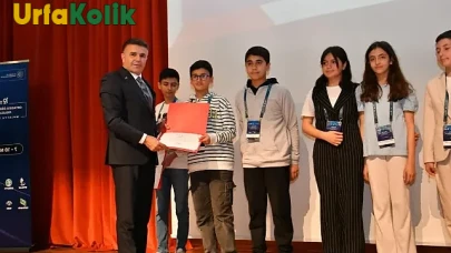 Vali Şıldak, Şanlıurfalı Okulları TÜBİTAK Yarışması'nda Ödüllendirerek Tebrik Etti.