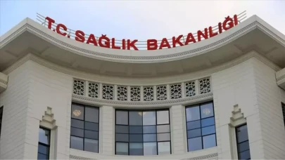 Sağlık Bakanlığı, 15 Bin 342 Sözleşmeli Personel Ve 3 Bin 658 Sürekli İşçi Alımı Yapacak