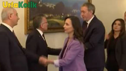 DEM Parti heyeti, önemli bir adım atarak AK Parti'yi ziyaret etti