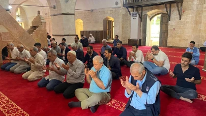 Tarihi Hasan Paşa Camii İbadete Açıldı