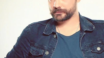 Oğuzhan Uğur Kimdir?