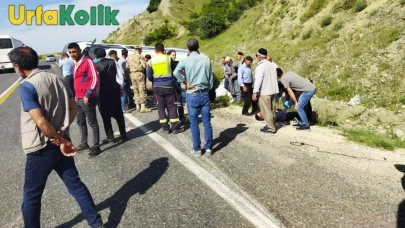 Elazığ'da Köylüleri Taşıyan Minibüs Kaza Yaptı! Yaralıların Durumu Kritik.