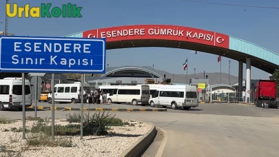 Hakkari'deki İran Sınır Kapısı'nda Tır Kuyruğu Oluştu