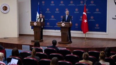 Bakan Fidan: İsrail, Suriye'yi Bölmeyi Amaçlıyor