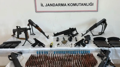 Halfeti’de Jandarmadan Silah ve Tarihi Eser Operasyonu