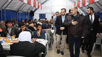 Başkan Gülpınar, İftar Çadırında Vatandaşlarla Buluştu