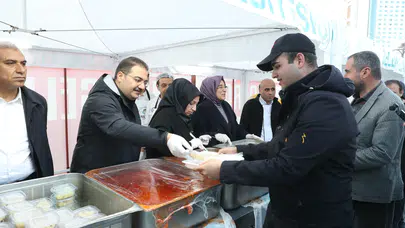 Başkan Canpolat Ve Vekil Yazmacı, İftar Sofrasında Vatandaşlarla Buluştu