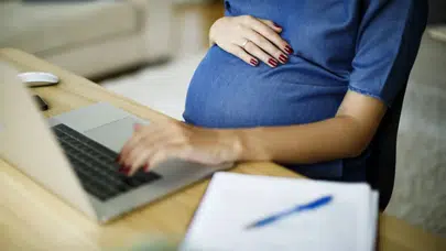 Doğum İzni 24 Haftaya Çıkarıldı