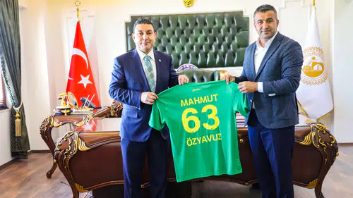 Şanlıurfaspor'un Yeni Yönetimi İlk Ziyaretlerini Başkan Özyavuz'a Yaptı