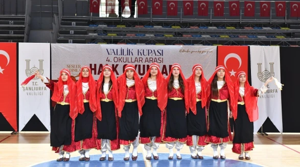 Valilik Kupası Okullar Arası Halk Oyunları Yarışması Başladı