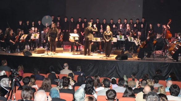 Şanlıurfa’da Âşık Veysel Ezgileri Yankılandı