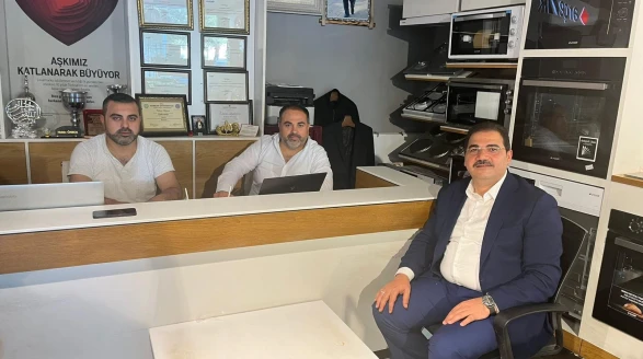 Başkan Canpolat Esnaf Ve Vatandaşlarla Buluştu