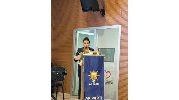 AK Parti Karaköprü Kadın Kolları Başkanlığına Mimar Makbule Oruç Seçildi
