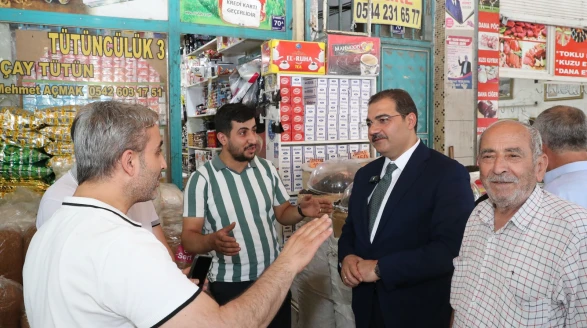 Başkan Canpolat, Açıksu Caddesi’nde Esnaf Ve Vatandaşlarla Buluştu