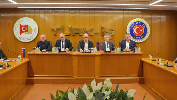Türk-İş’ten Asgari Ücret Açıklaması: Talep 39 Bin 525 TL