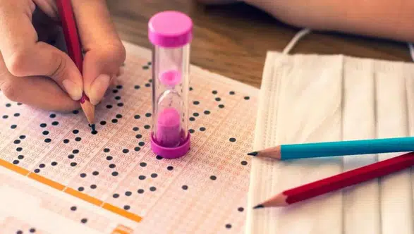 YKS’de Yaş Sınırı Yok: En Genç Aday 16, En Yaşlı Aday 87 Yaşında