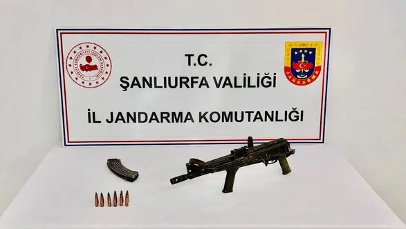 Şanlıurfa’da Ruhsatsız Silah Operasyonu: Kalaşnikof Ele Geçirildi