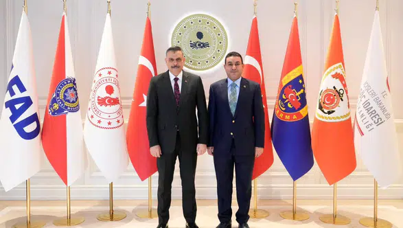 Başkan Özyavuz İçişleri Bakanı Mustafa Çiftçi'yi Ziyaret Etti