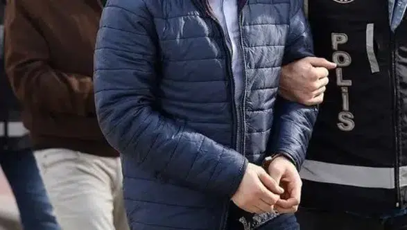 “Bakanlıkta Çalışıyoruz” Yalanıyla 642 Milyonluk Vurgun