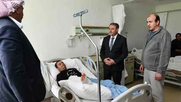 Vali Hasan Şıldak’tan Viranşehir’de Yaralanan Vatandaşlara Geçmiş Olsun Ziyareti