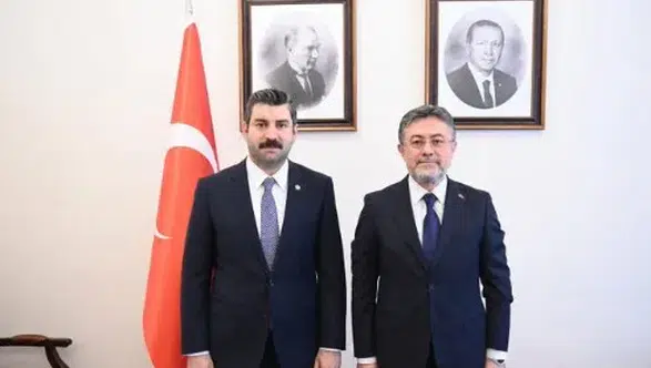 TBMM İdare Amiri İbrahim Eyyüpoğlu, Çiftçilerin Taleplerini Bakan Yumaklı’ya İletti