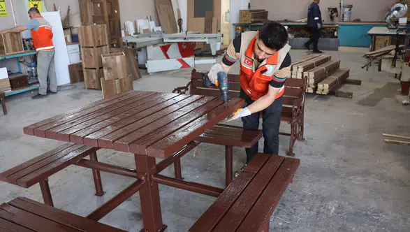 Haliliye Belediyesi Parklarda Üretim Gücüyle Hizmet Kalitesini Artırıyor