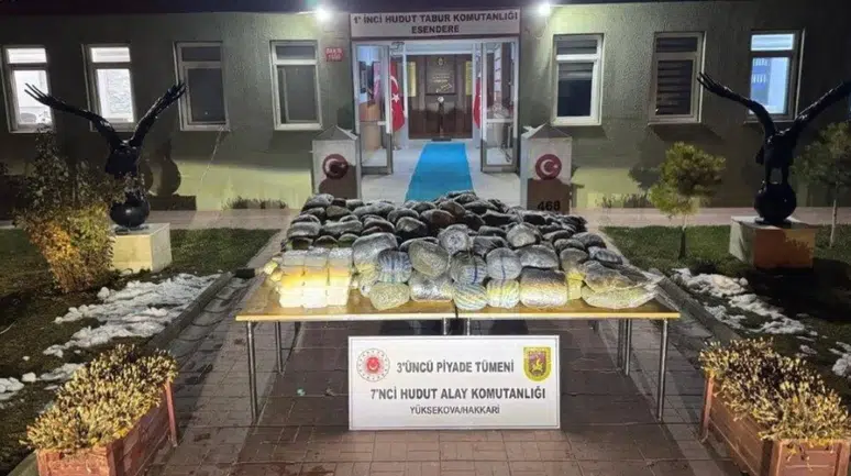 Hakkâri Hudut Hattında Uyuşturucu Operasyonu
