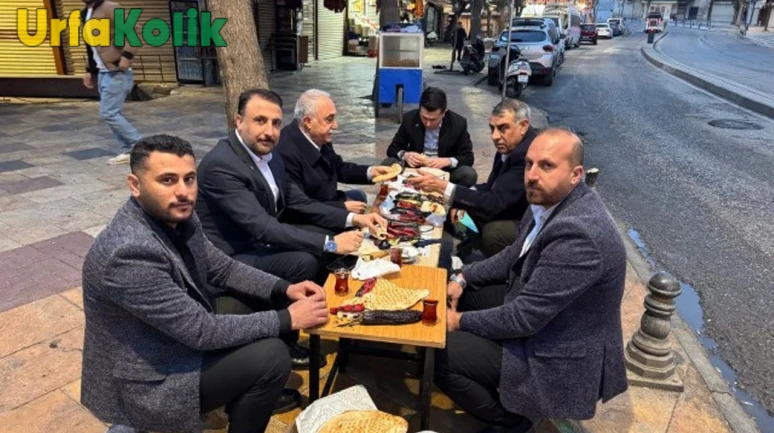 İYİ Partili Fakıbaba, Seçim Öncesi Erken Saatlerde Esnafı Ziyaret Etti!
