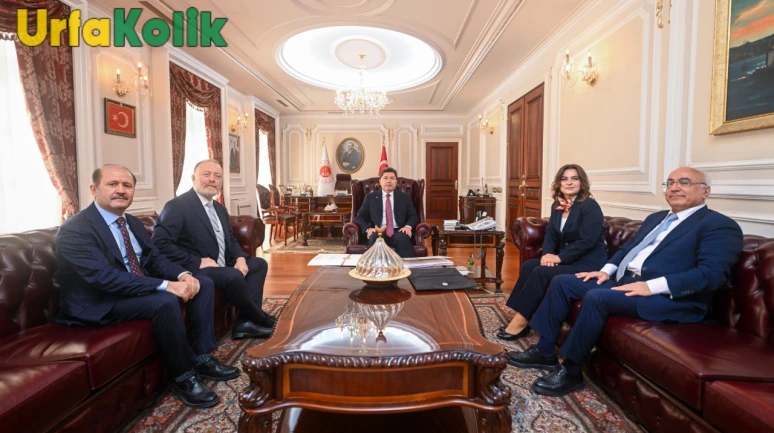 Bakan Tunç, Terörle Mücadelesiz Türkiye'nin Gelişimini İnceledi