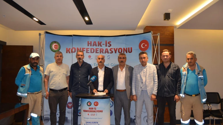 HAK-İŞ İl Başkanı Seydi Eyyüpoğlun'dan 15 Temmuz Demokrasi ve Milli Birlik Günü Basın Açıklaması