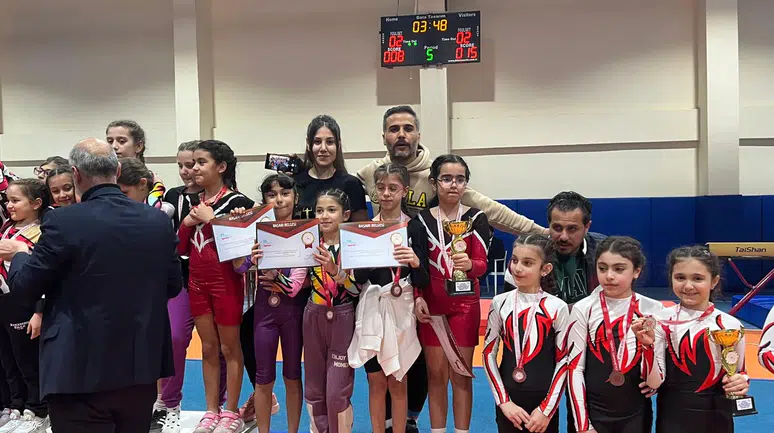 DİMA KİDS Zirveyi Bırakmadı: 33 Madalya ve 8 Kupayla Şanlıurfa’da Büyük Başarı!