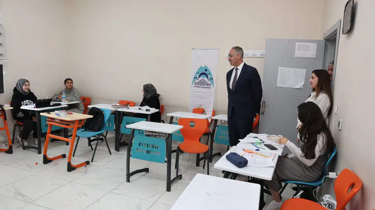 Başkan Mehmet Kuş: Gençlere Destek Olmaya Devam Edeceğiz