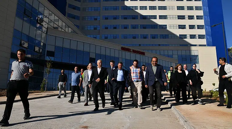 Şanlıurfa Şehir Hastanesi Gün Sayıyor