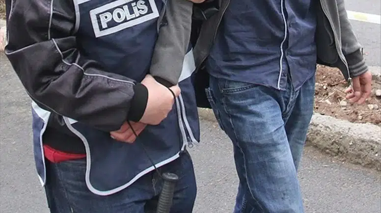 Bakan Gürlek’in Tapu Kayıtlarını Sorgulayan Müdür Tutuklandı