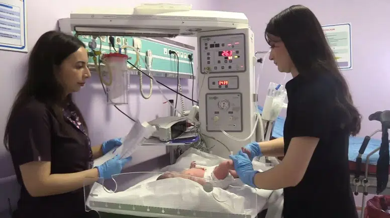 Yenidoğanlarda Göz Dibi Taraması Görme Kaybını Önleyebilir