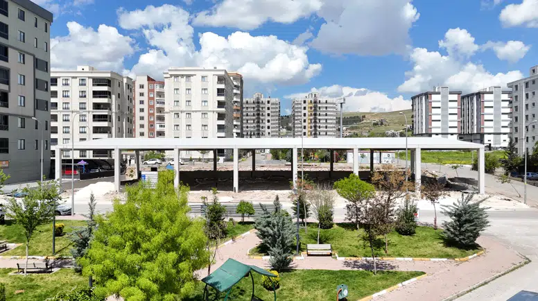 Karaköprü’ye Son Bir Yılda Üçüncü Modern Semt Pazarı Yapılıyor